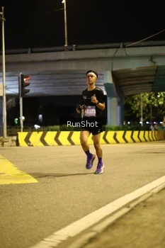 Runner Photo 4267555