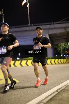 Runner Photo 4267562