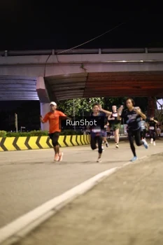 Runner Photo 4267568