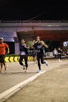 Runner Photo 4267576