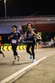 Runner Photo 4267581