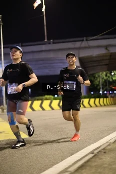 Runner Photo 4267582