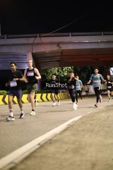 Runner Photo 4267586