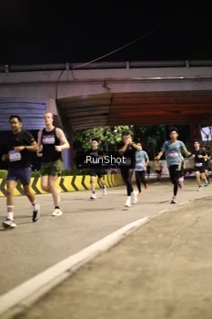 Runner Photo 4267587