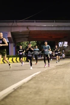 Runner Photo 4267590