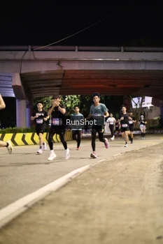 Runner Photo 4267592
