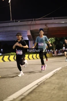 Runner Photo 4267597