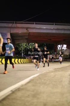 Runner Photo 4267602