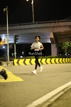 Runner Photo 4267634