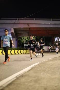 Runner Photo 4267635