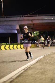 Runner Photo 4267638