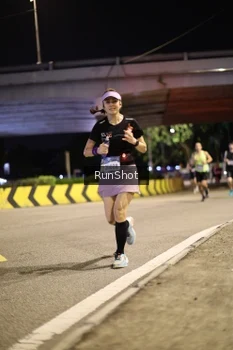 Runner Photo 4267640