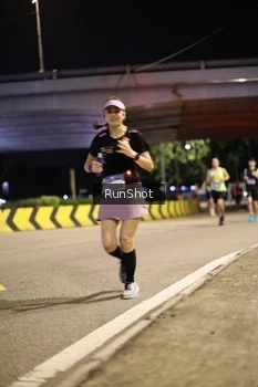 Runner Photo 4267642