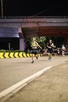 Runner Photo 4267643