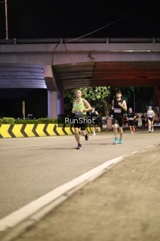 Runner Photo 4267645