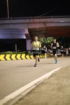 Runner Photo 4267647