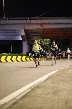 Runner Photo 4267648