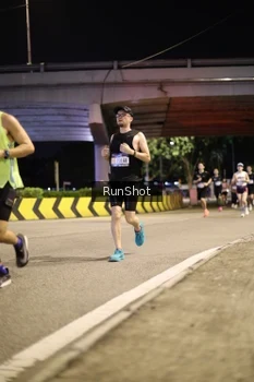 Runner Photo 4267656