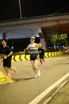 Runner Photo 4267661
