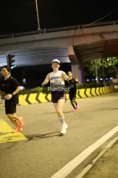 Runner Photo 4267662