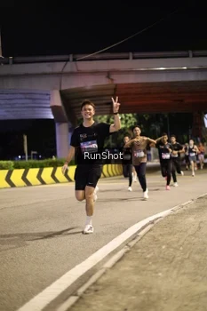 Runner Photo 4267672