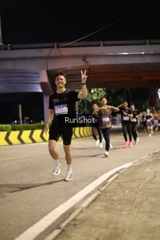 Runner Photo 4267673