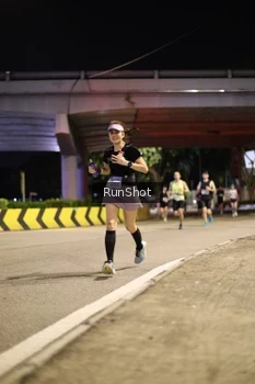 Runner Photo 4267686
