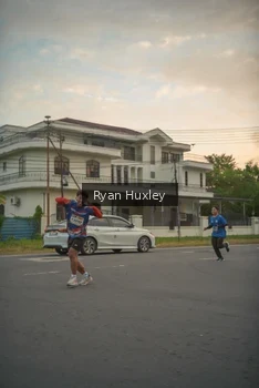 Runner Photo 4268204
