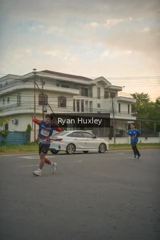Runner Photo 4268206