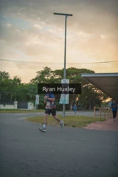 Runner Photo 4268221