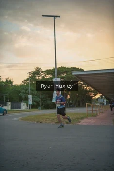 Runner Photo 4268241