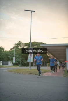 Runner Photo 4268261