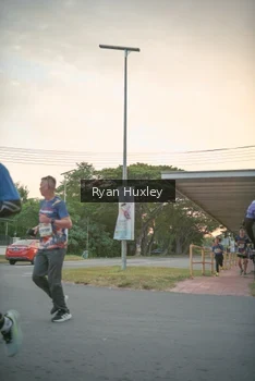 Runner Photo 4268266