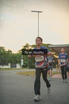 Runner Photo 4268300