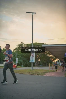 Runner Photo 4268305