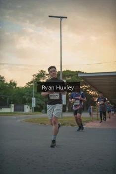 Runner Photo 4268321