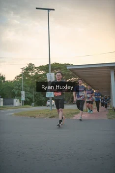 Runner Photo 4268390