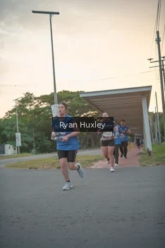 Runner Photo 4268457