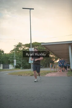 Runner Photo 4268491