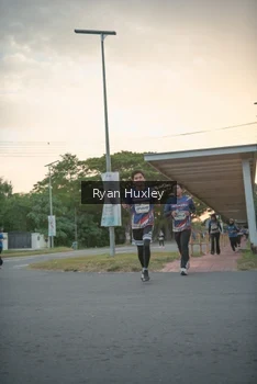 Runner Photo 4268524