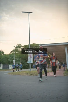 Runner Photo 4268541