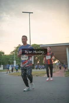 Runner Photo 4268544