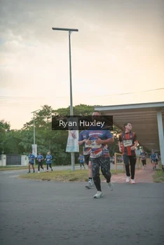 Runner Photo 4268545