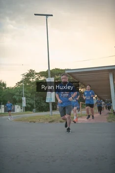 Runner Photo 4268557