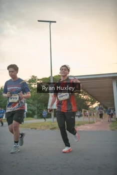 Runner Photo 4268558