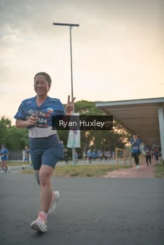 Runner Photo 4268597