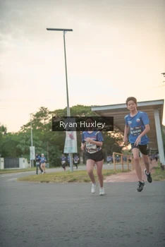 Runner Photo 4268655
