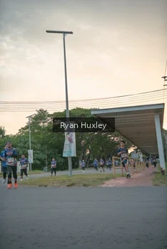 Runner Photo 4268658