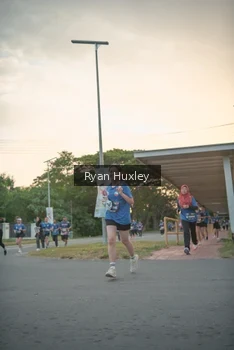 Runner Photo 4268683