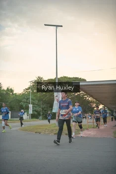 Runner Photo 4268691